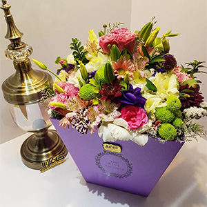 باکس گلهای رنگی درنا کد272